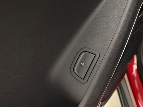 New 2025 GMC Acadia Elevation w/ Elevation Premium Package image 24