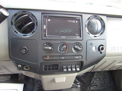 Used 2008 Ford F450 XL image 14
