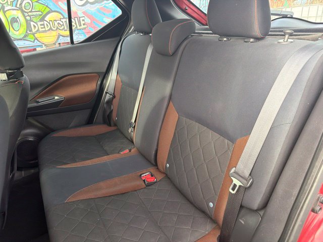 Used 2018 Nissan Kicks SR w/ Exterior Package FWD image 18
