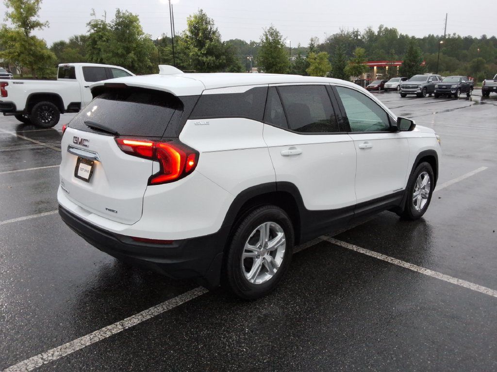 Used 2019 GMC Terrain SLE w/ LPO, Floor Liner Package AWD/4WD image 5