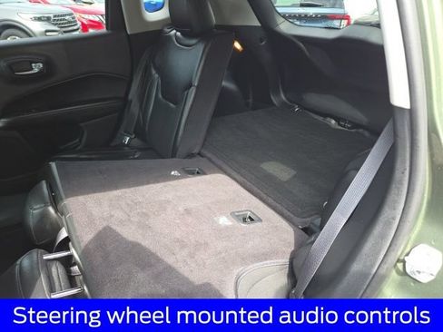 Used 2018 Jeep Compass Limited w/ Navigation Group AWD/4WD image 14