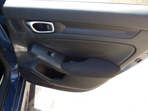 Used 2025 Honda Civic Sport image 28