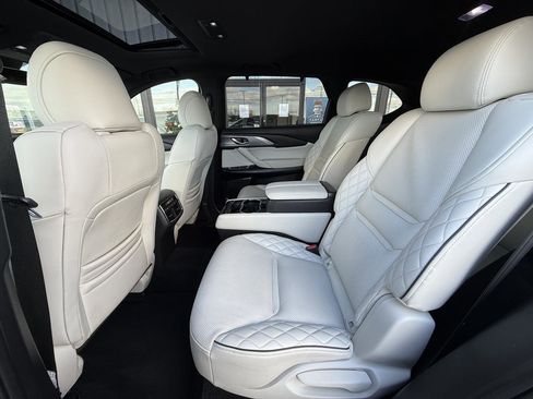 Used 2023 MAZDA CX-9 Signature image 36