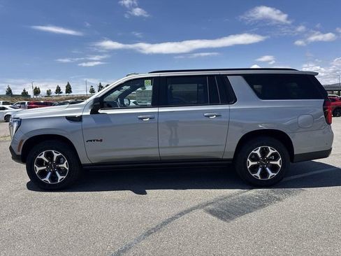 New 2026 GMC Yukon XL AT4 Ultimate AWD/4WD image 5
