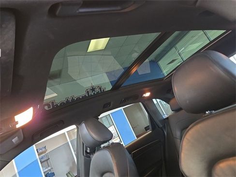 Used 2015 Audi Q5 2.0T Premium Plus w/ Technology Package image 22