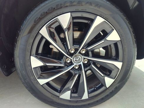 Certified 2025 MAZDA CX-50 2.5 Hybrid w/ Premium Plus Pkg AWD/4WD image 22