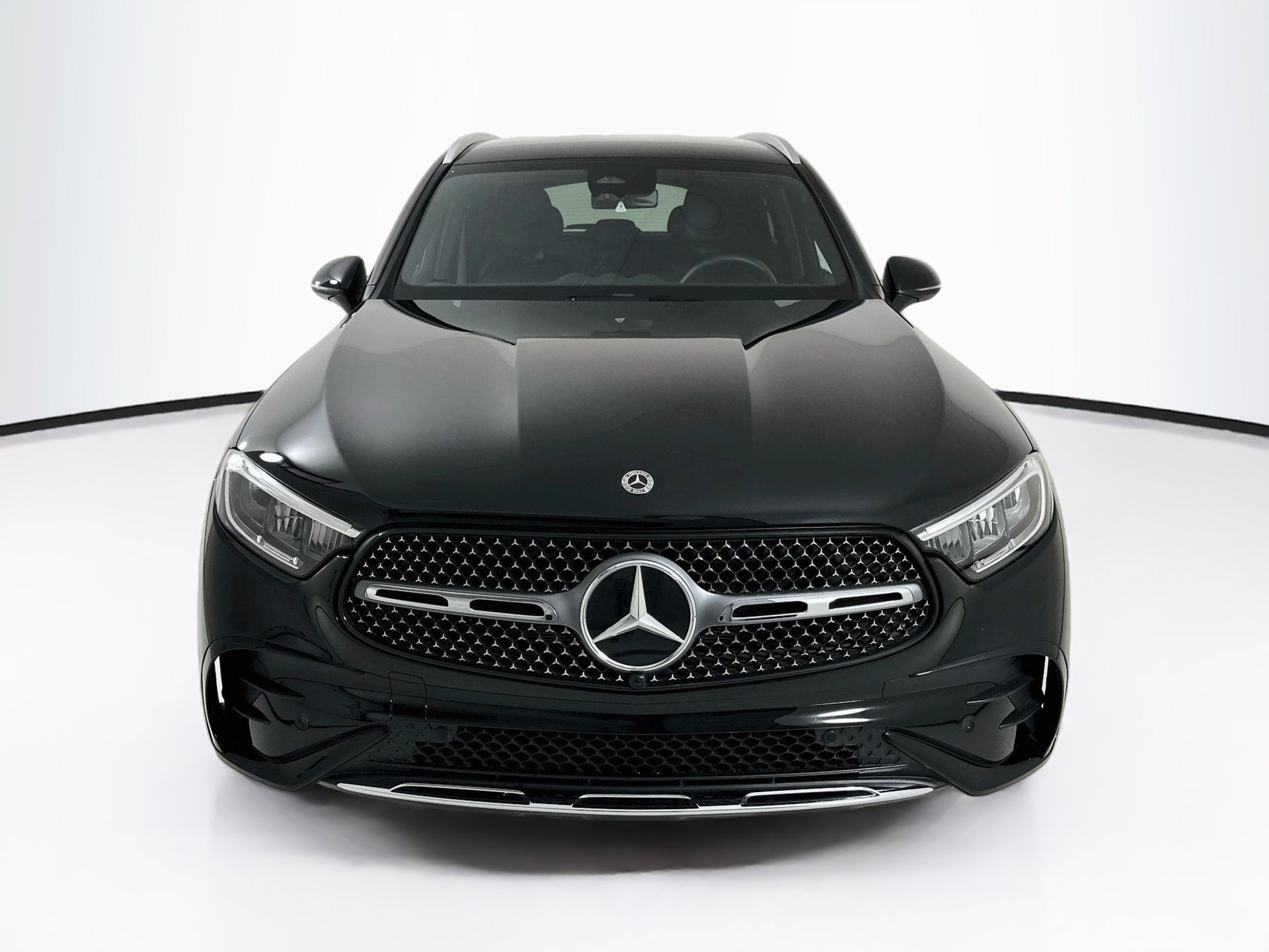 Certified 2024 Mercedes-Benz GLC 300 4MATIC image 2