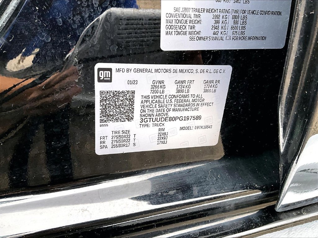 Used 2023 GMC Sierra 1500 SLT w/ SLT Premium Plus Package AWD/4WD image 21