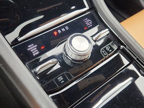 Used 2022 Jeep Grand Cherokee Summit w/ Adv Protech Group IV image 16