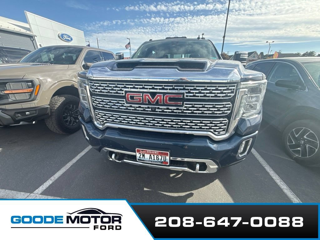 Used 2020 GMC Sierra 2500 Denali w/ Denali Ultimate Package AWD/4WD image 2