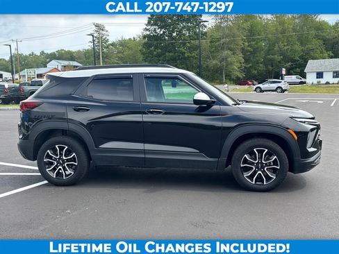 Used 2025 Chevrolet TrailBlazer ACTIV w/ Convenience Package AWD/4WD image 4