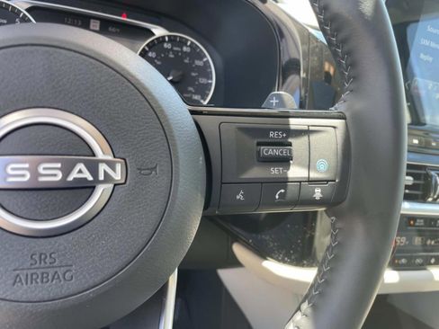 Used 2025 Nissan Pathfinder SL w/ SL Premium Package AWD/4WD image 26