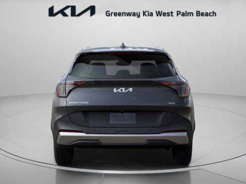 New 2026 Kia Sportage EX image 6