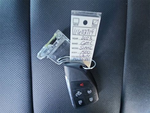 Certified 2023 GMC Sierra 1500 SLT w/ SLT Premium Package image 32