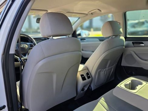 Used 2019 Hyundai Sonata SEL image 15