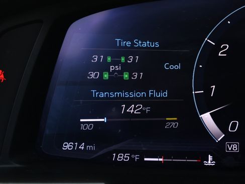 Used 2020 Chevrolet Corvette Stingray Premium Cpe w/ 3LT Preferred Equipment Group RWD image 4