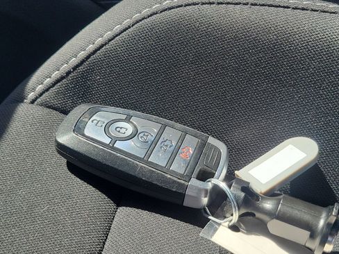 Used 2020 Ford Mustang GT RWD image 29