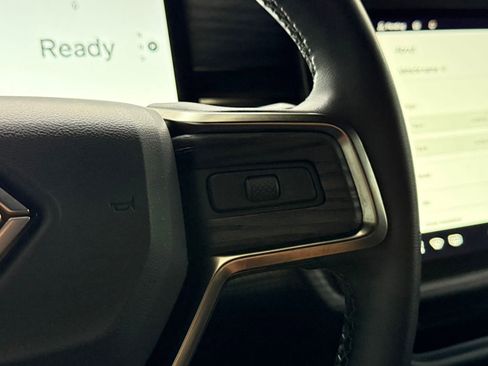 Used 2022 Rivian R1T Launch Edition image 19