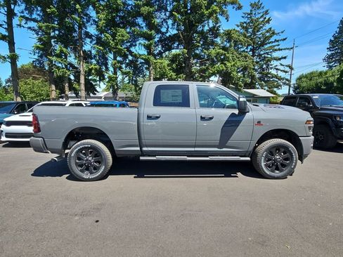 New 2026 RAM 2500 Tradesman AWD/4WD image 8