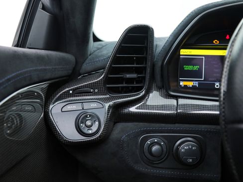 Certified 2015 Ferrari 458 Speciale A image 43