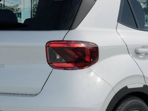 New 2026 Hyundai Venue SEL FWD image 10