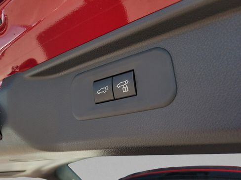 Used 2025 Toyota Grand Highlander AWD image 10