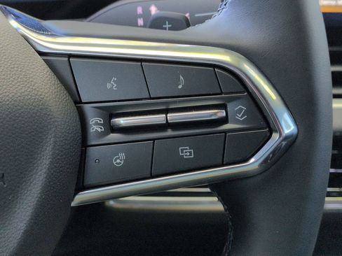 New 2026 Chevrolet Equinox LT w/ Safety and Technology Package image 12