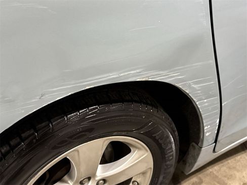 Used 2016 Toyota Sienna LE image 29