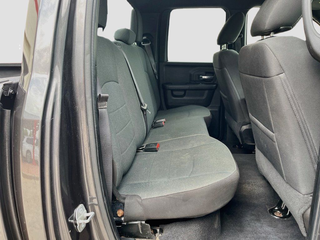 Used 2022 RAM 1500 Warlock AWD/4WD image 25