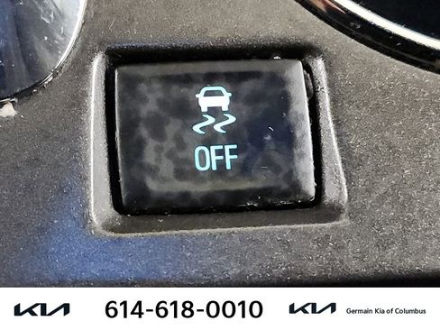 Used 2017 Chevrolet Equinox LT w/ Sport Edition image 30