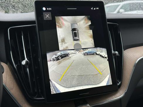 New 2026 Volvo XC60 B5 Plus w/ Protection Package Premier image 26