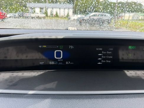 Used 2021 Toyota Prius Prime Limited FWD image 9