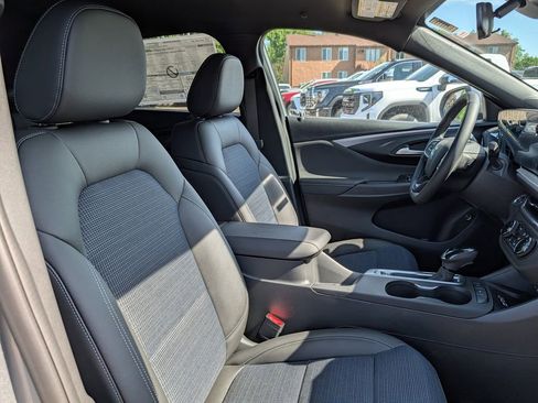 New 2026 Buick Envista Sport Touring w/ Convenience I Package FWD image 23