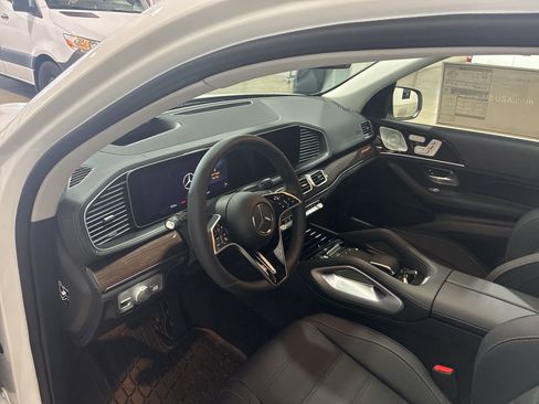 New 2026 Mercedes-Benz GLE 350 4MATIC image 9
