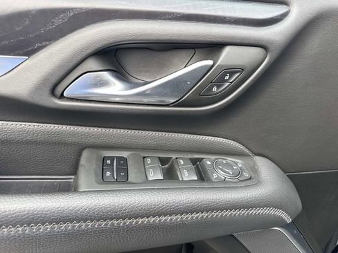 Used 2022 GMC Yukon XL Denali w/ Denali Ultimate Package image 24