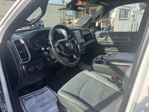Used 2022 RAM 2500 Big Horn image 9