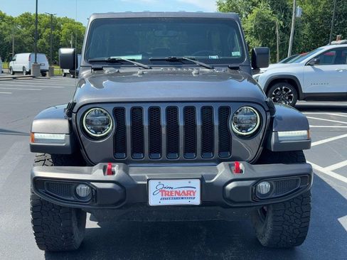 Used 2019 Jeep Wrangler Unlimited Sahara AWD/4WD image 9