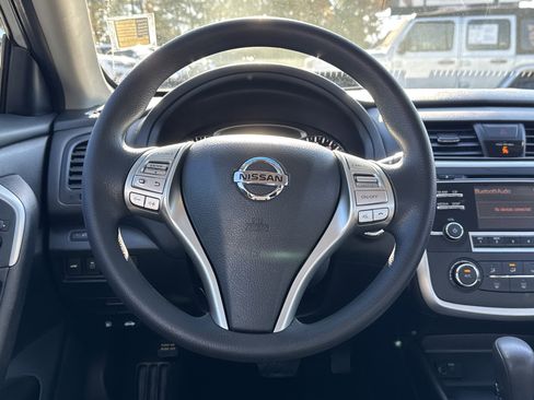 Used 2017 Nissan Altima 2.5 S w/ Power Driver Seat Package image 28