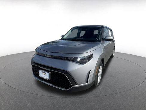 Used 2025 Kia Soul LX w/ LX Technology Package image 7