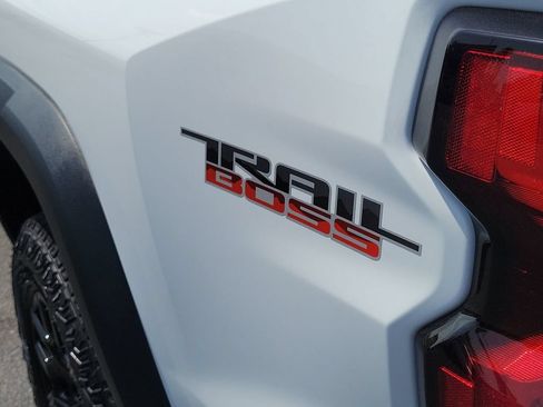 New 2026 Chevrolet Colorado Trail Boss AWD/4WD image 23