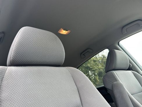 Used 2007 Honda CR-V LX image 17