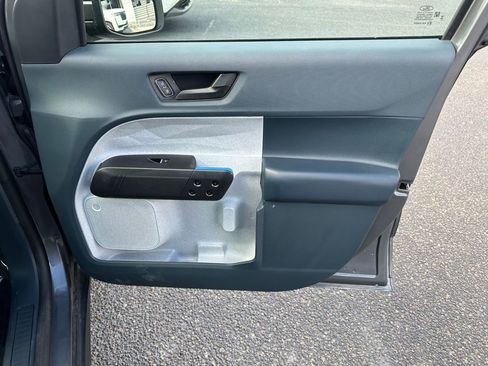 Used 2025 Ford Maverick XLT image 21