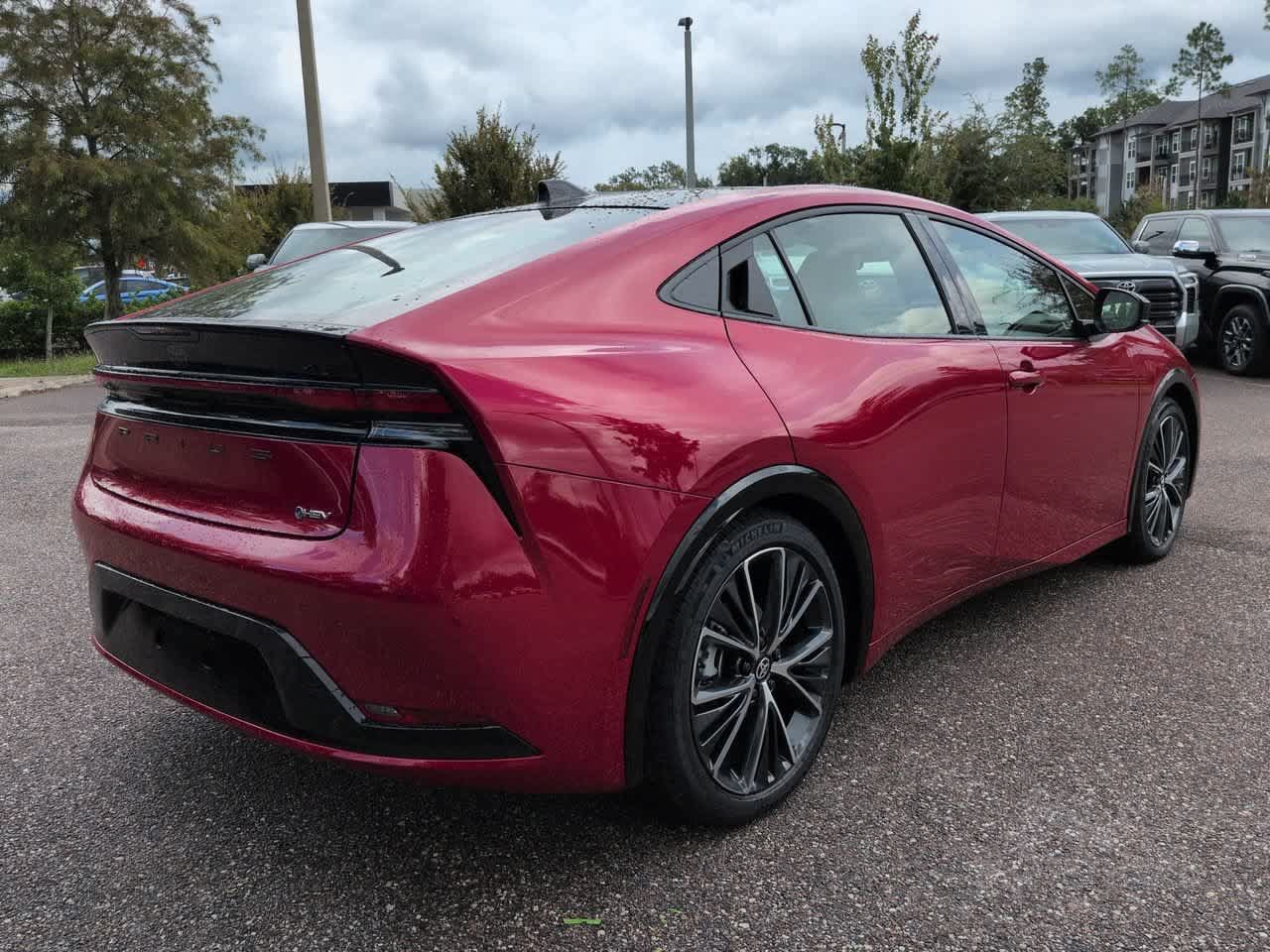 New 2027 Toyota Prius XLE FWD image 6