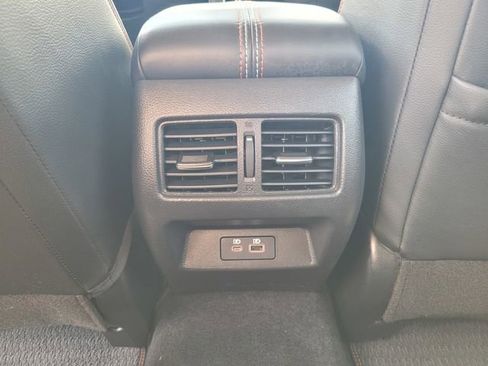 Used 2024 Nissan Altima 2.0 SR image 17