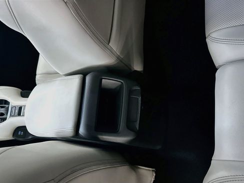 Used 2026 Honda HR-V EX-L image 28