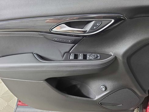 Used 2023 Buick Envision Essence image 20