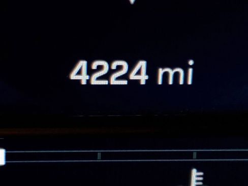 Used 2024 Chevrolet Silverado 2500 LTZ w/ LTZ Premium Package image 16