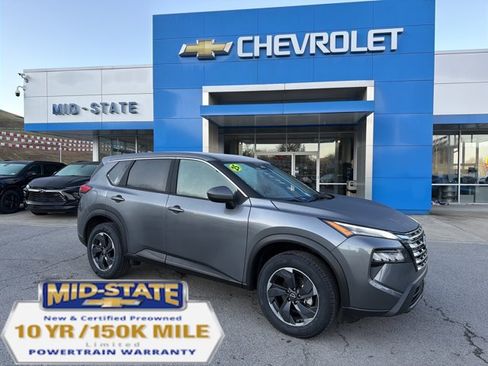Used 2025 Nissan Rogue SV FWD image 1