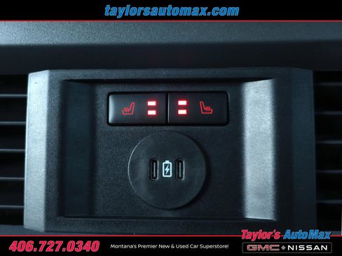 Used 2025 Ford F350 Lariat w/ Black Appearance Package image 40