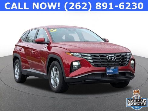 Certified 2024 Hyundai Tucson SE FWD image 1